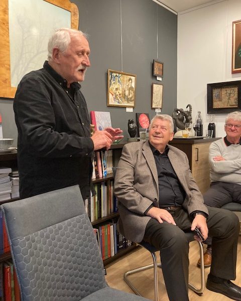 „Biztosítasz?” – Szemadám György kiállításának margójára-