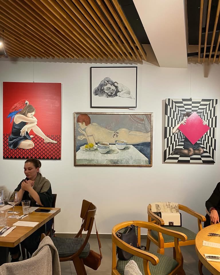 Kortárs Női Művészek Kiállítása Heimannéknál