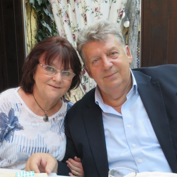 Meghívó Radák Eszter kiállításra a Nánási40 Galériába(11.18) és beszélgetésre a Hegyvidék Galériába (11.20.)